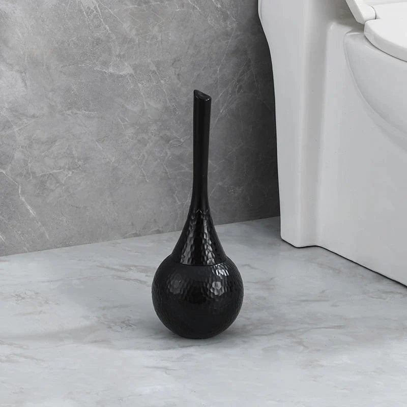 Sculptural Hammered Toilet Brush – Modern Luxe Edition