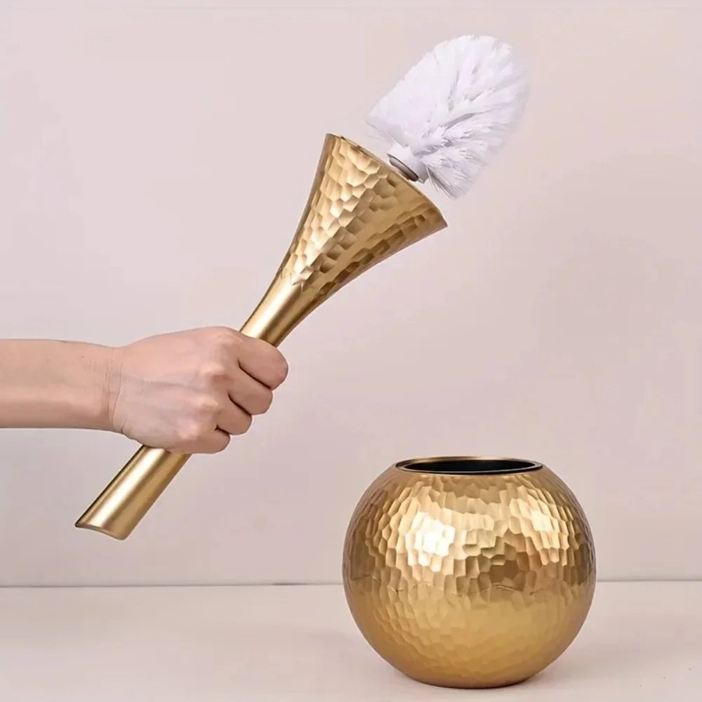 Sculptural Hammered Toilet Brush – Modern Luxe Edition