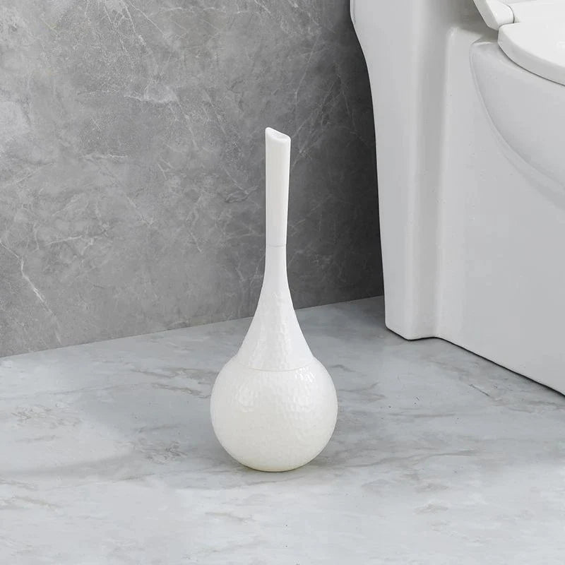 Sculptural Hammered Toilet Brush – Modern Luxe Edition
