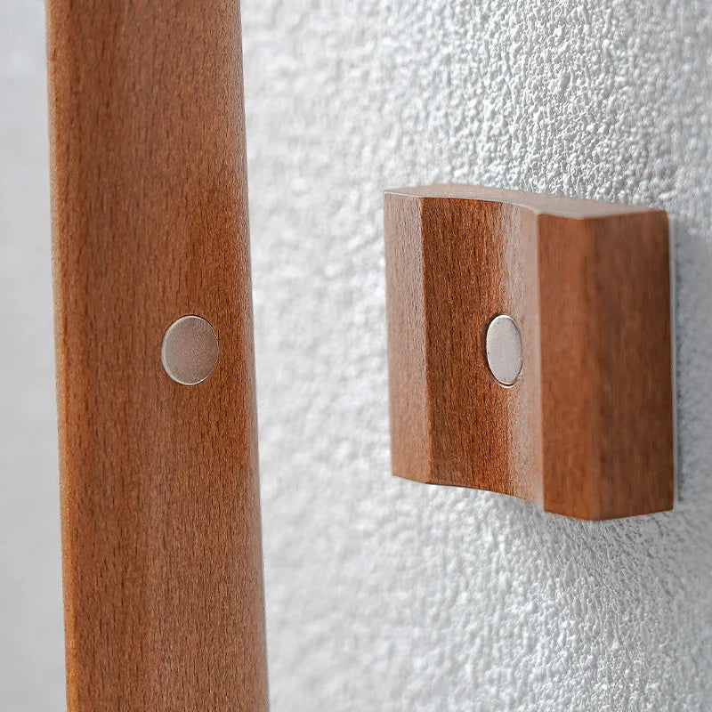 Magneticstick – Long wooden shoehorn